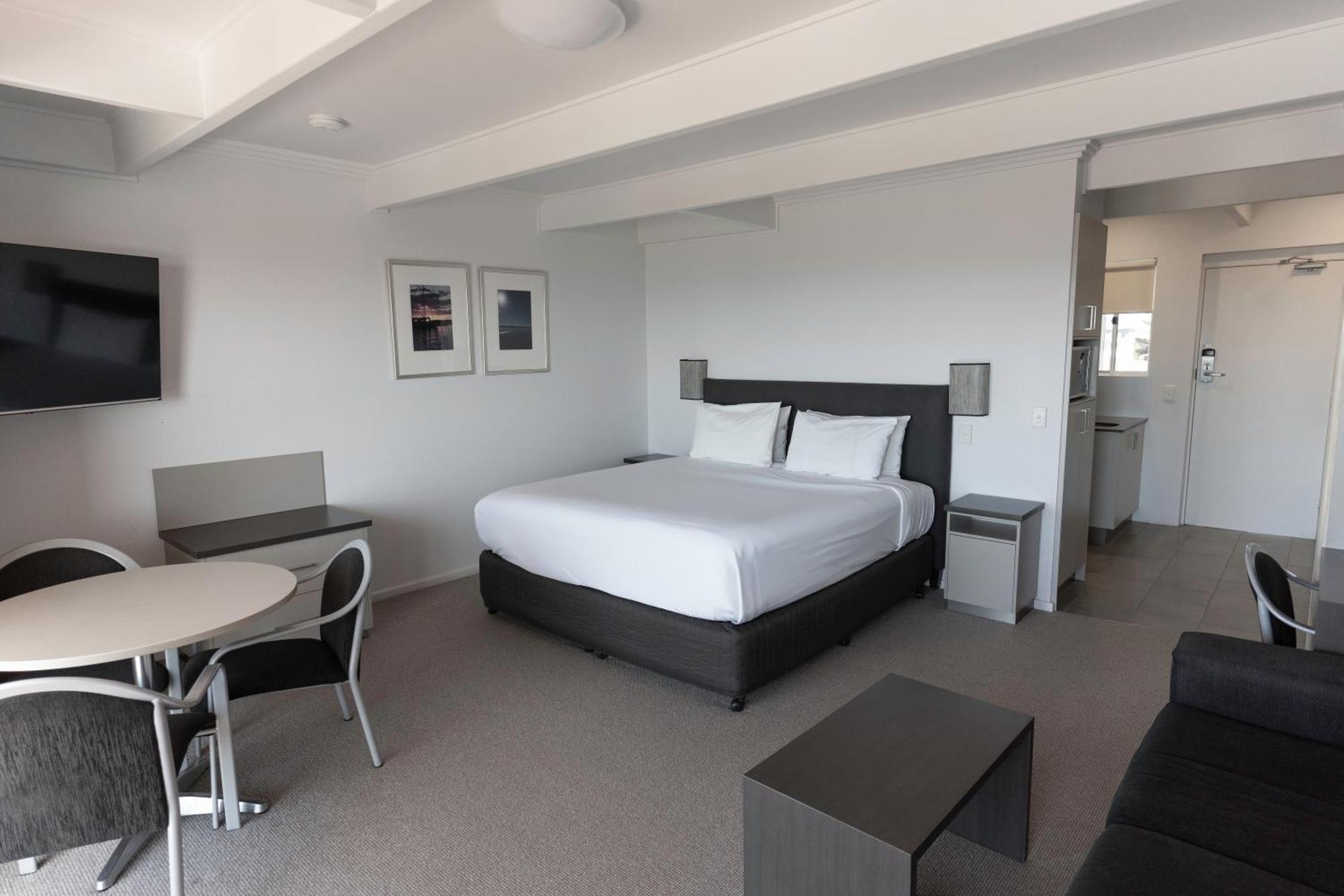 Amooran Oceanside Apartments And Motel Narooma Exterior foto