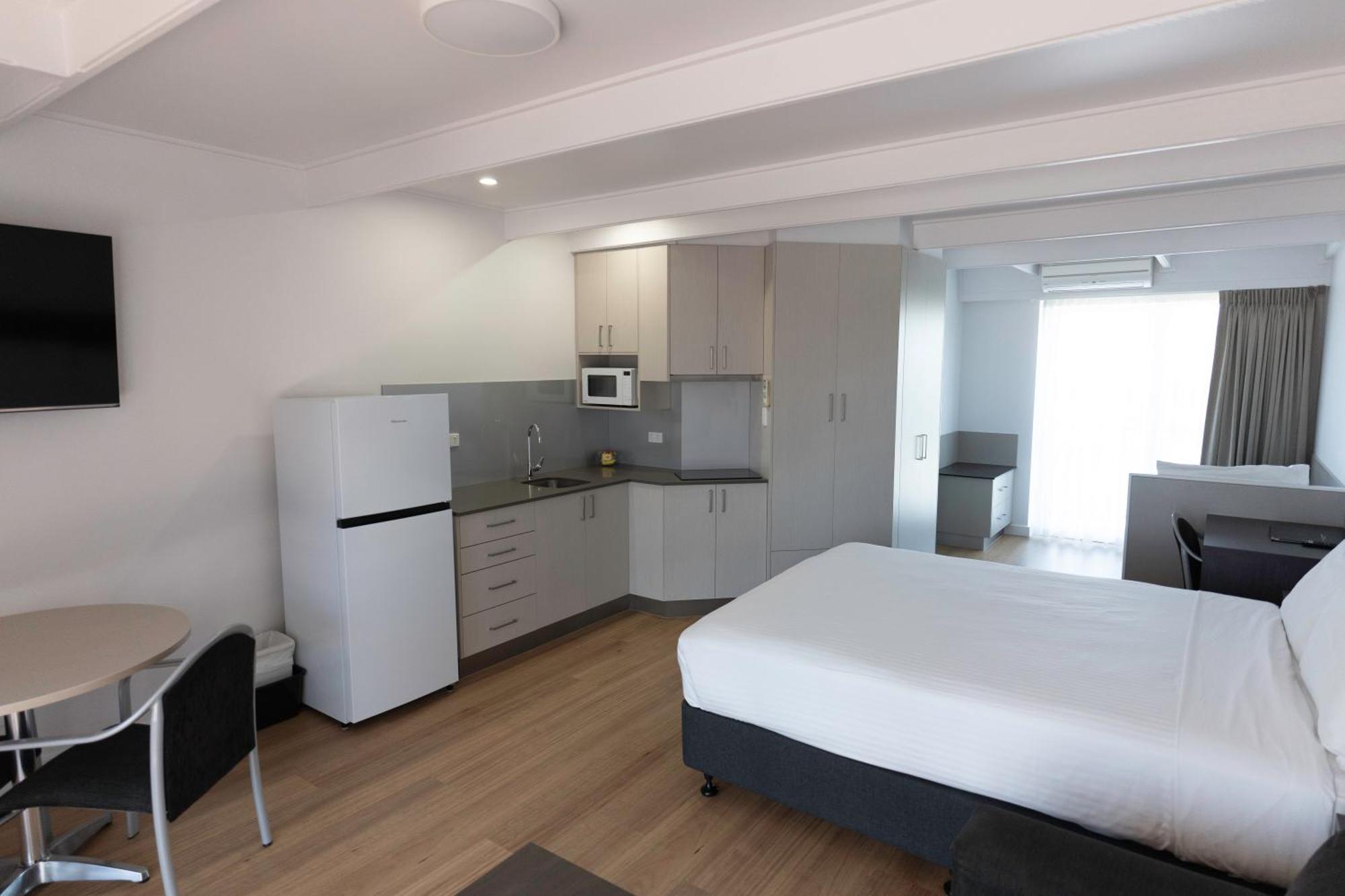 Amooran Oceanside Apartments And Motel Narooma Exterior foto
